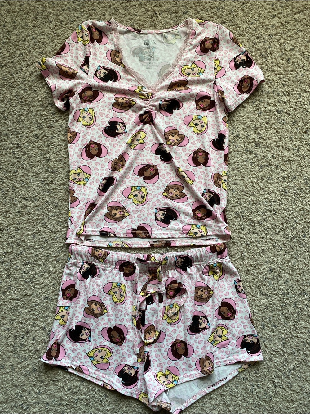 Women’s Bratz Pajama Sleep Set